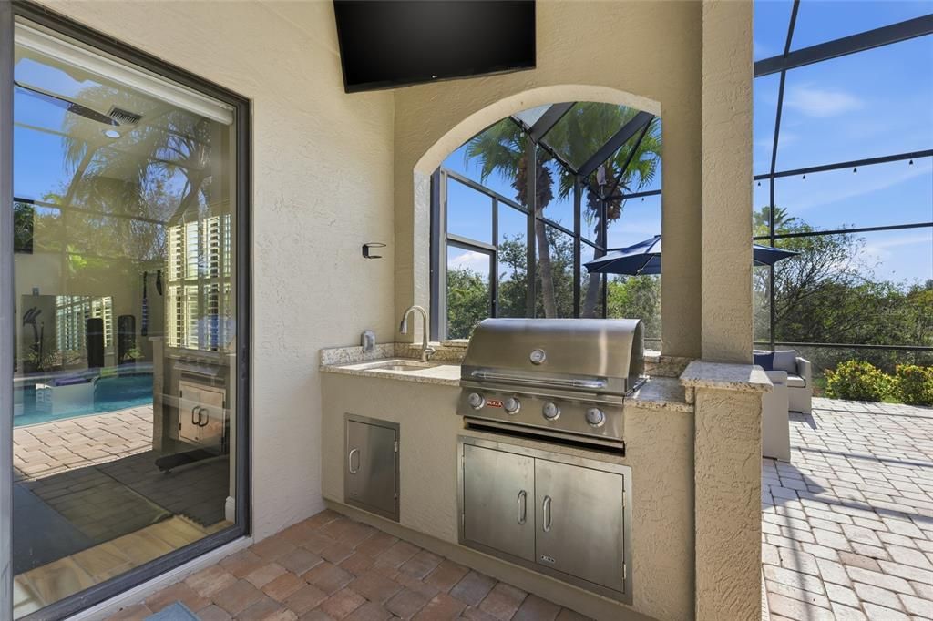 For Sale: $929,900 (3 beds, 3 baths, 2658 Square Feet)