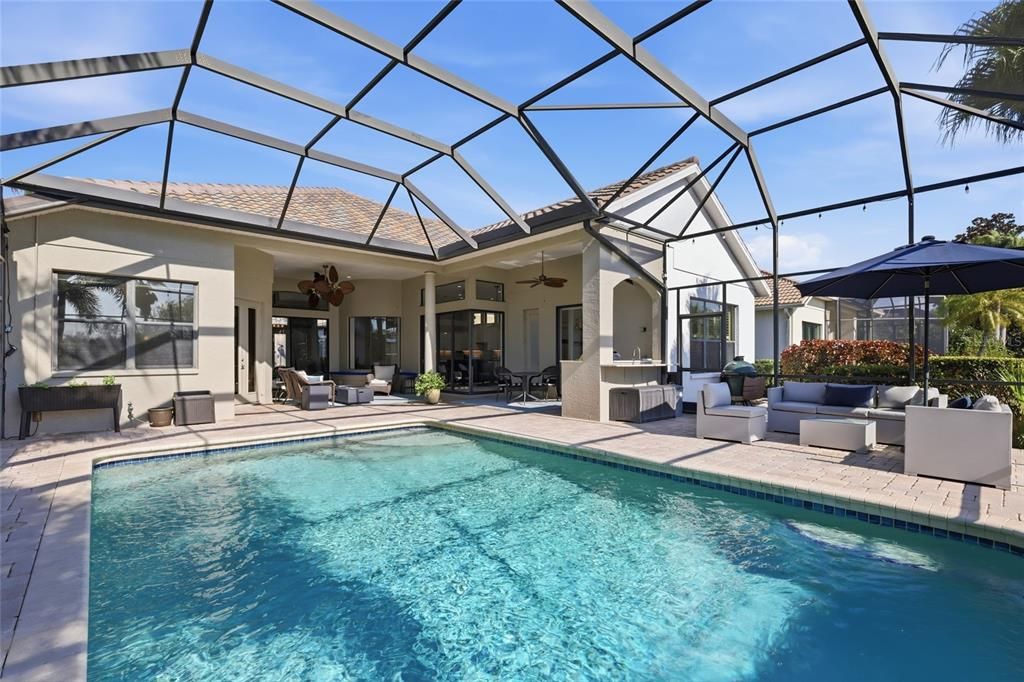 For Sale: $929,900 (3 beds, 3 baths, 2658 Square Feet)