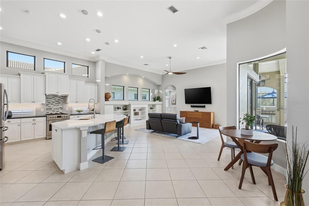 For Sale: $929,900 (3 beds, 3 baths, 2658 Square Feet)