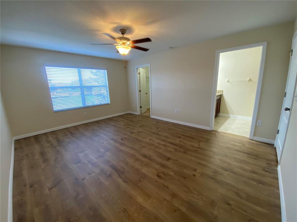 For Rent: $2,100 (3 beds, 2 baths, 1666 Square Feet)