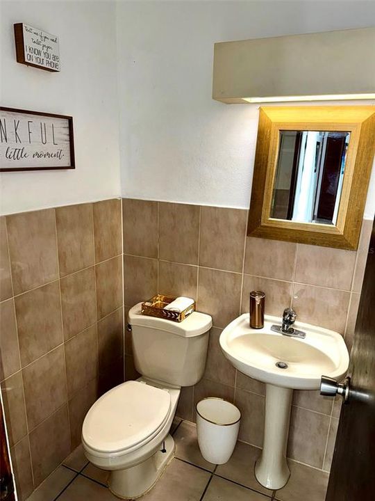 En Venta: $525,000 (4 camas, 2 baños, 1723 Pies cuadrados)