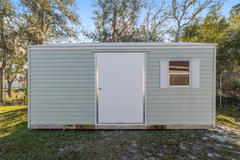 For Sale: $310,000 (4 beds, 3 baths, 2030 Square Feet)