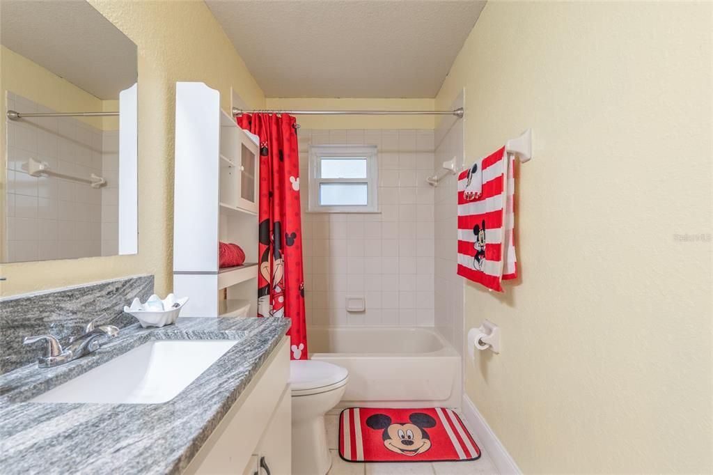 For Sale: $310,000 (4 beds, 3 baths, 2030 Square Feet)