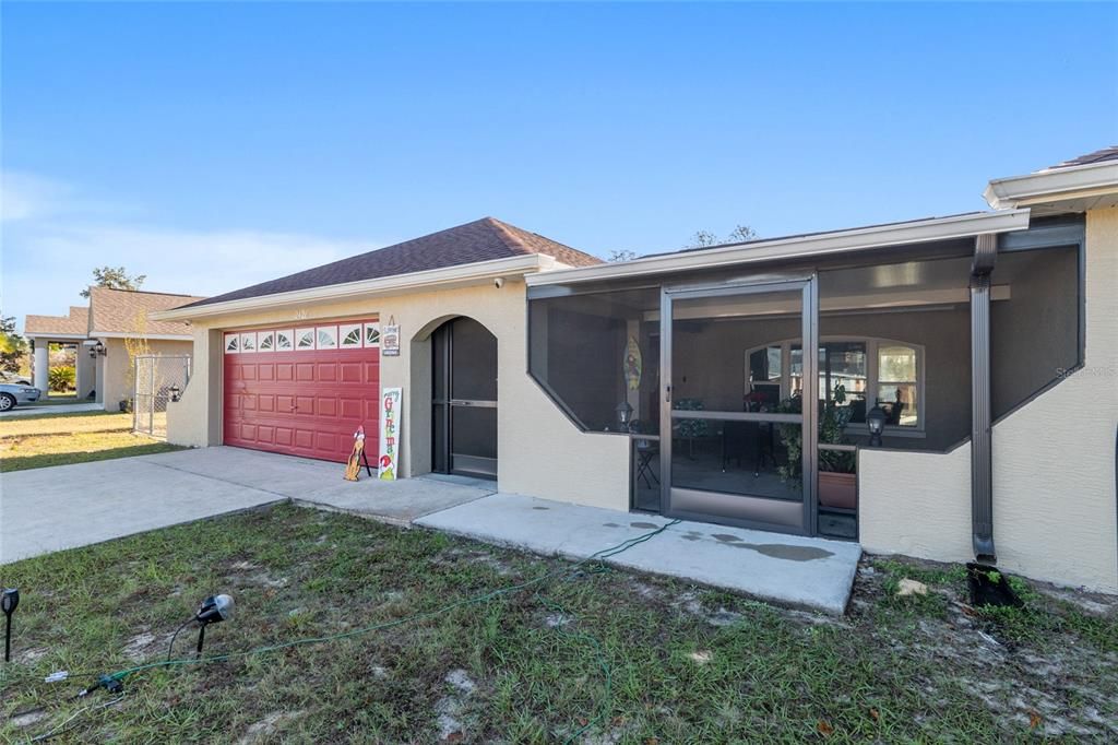 For Sale: $310,000 (4 beds, 3 baths, 2030 Square Feet)