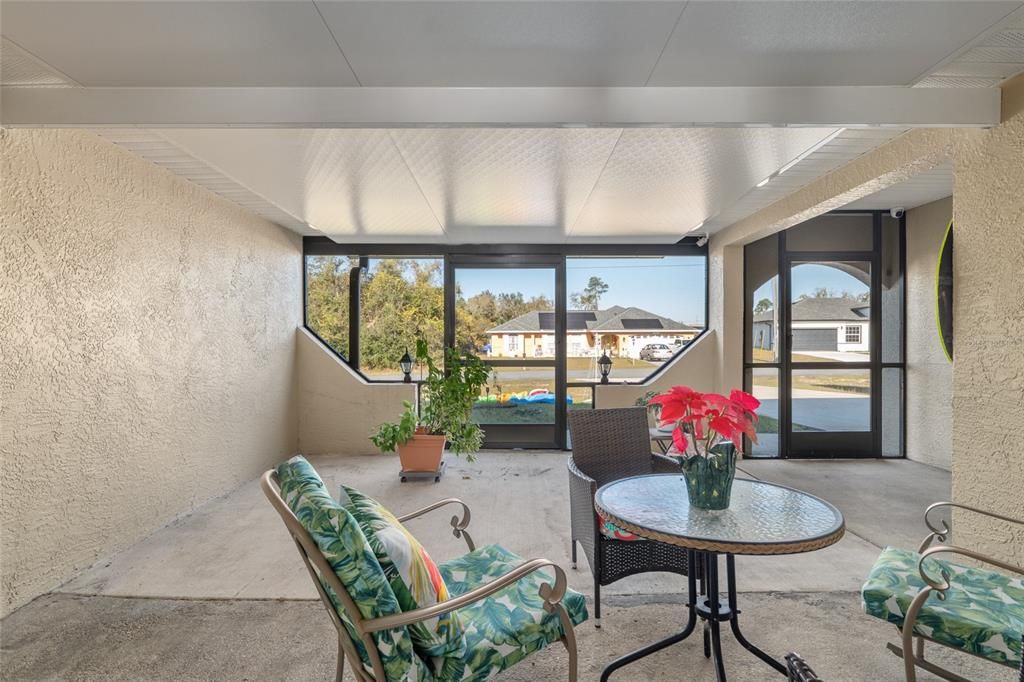 For Sale: $310,000 (4 beds, 3 baths, 2030 Square Feet)