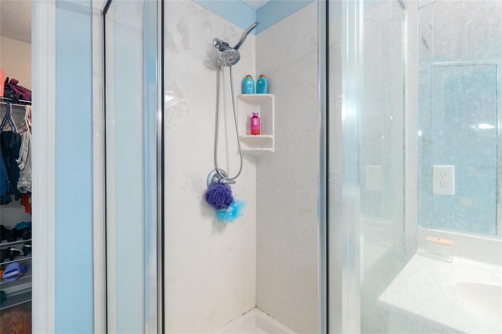 For Sale: $310,000 (4 beds, 3 baths, 2030 Square Feet)