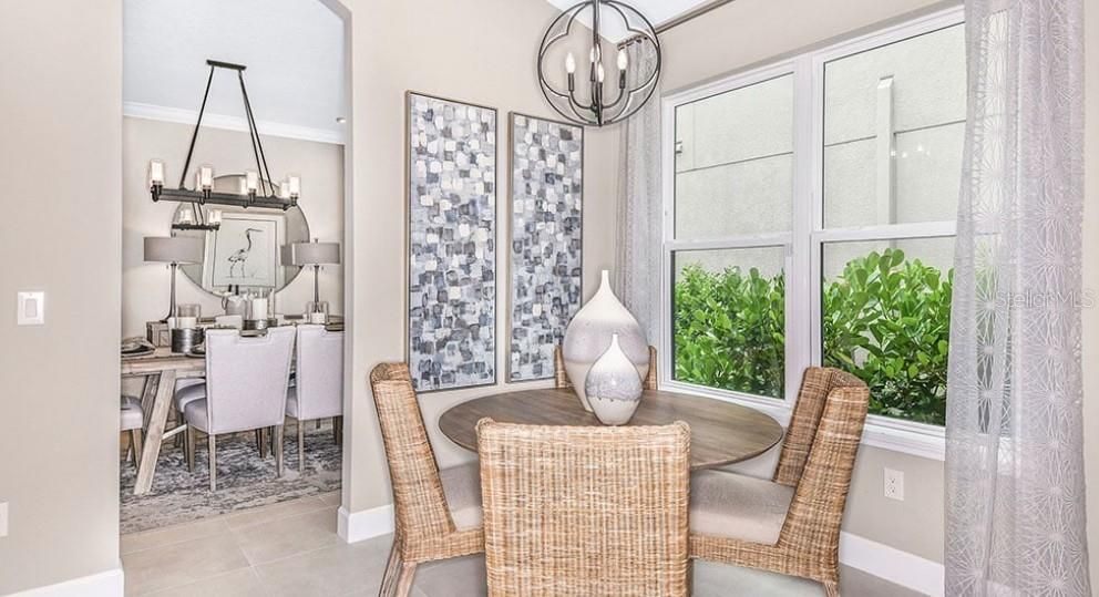 На продажу: $369,900 (3 спален, 2 ванн, 2055 Квадратных фут)