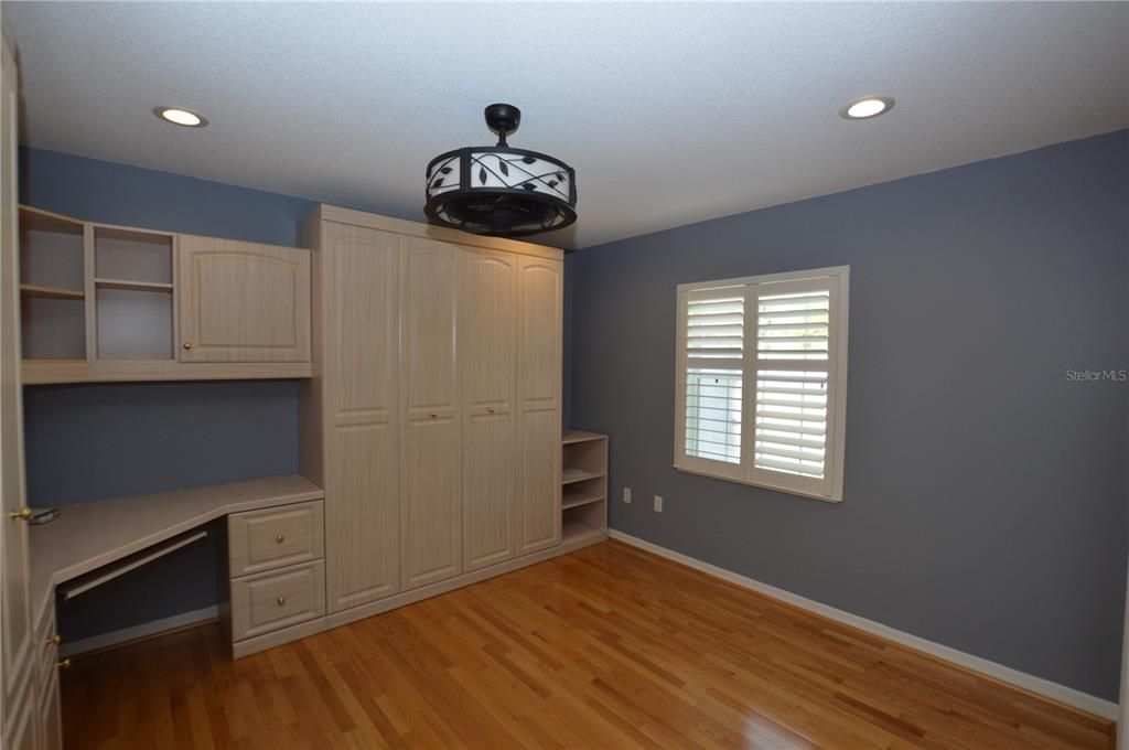 待售: $319,000 (3 贝兹, 2 浴室, 1684 平方英尺)