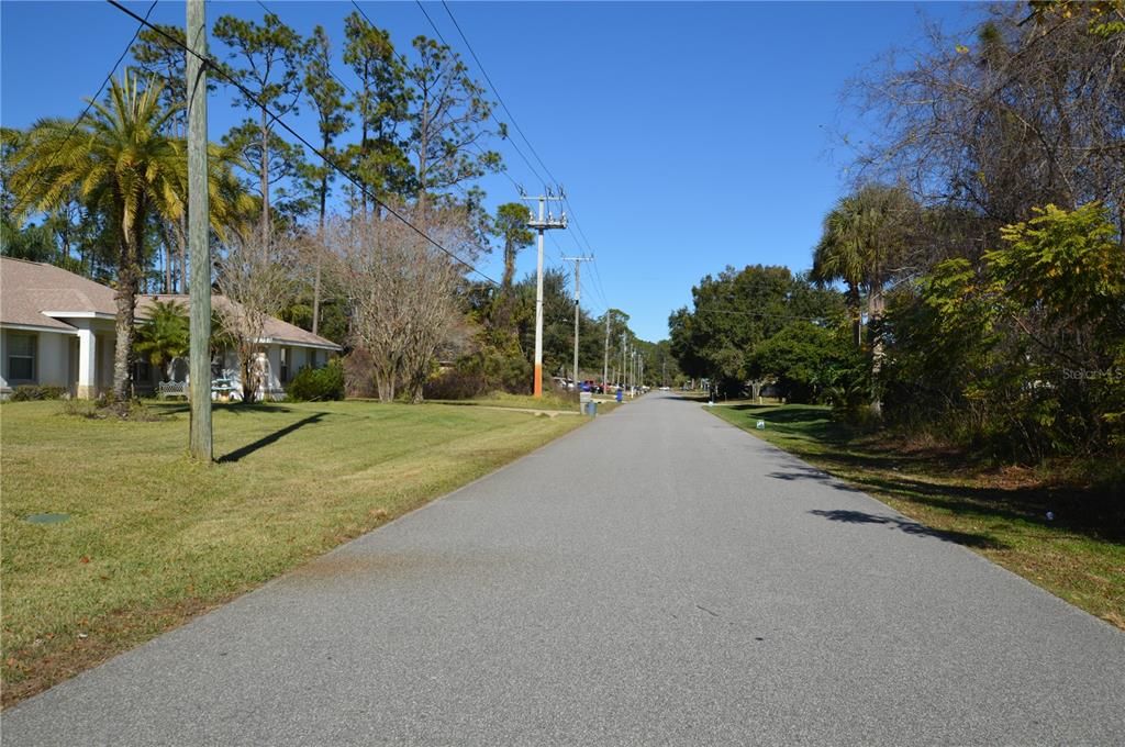 For Sale: $319,000 (3 beds, 2 baths, 1684 Square Feet)