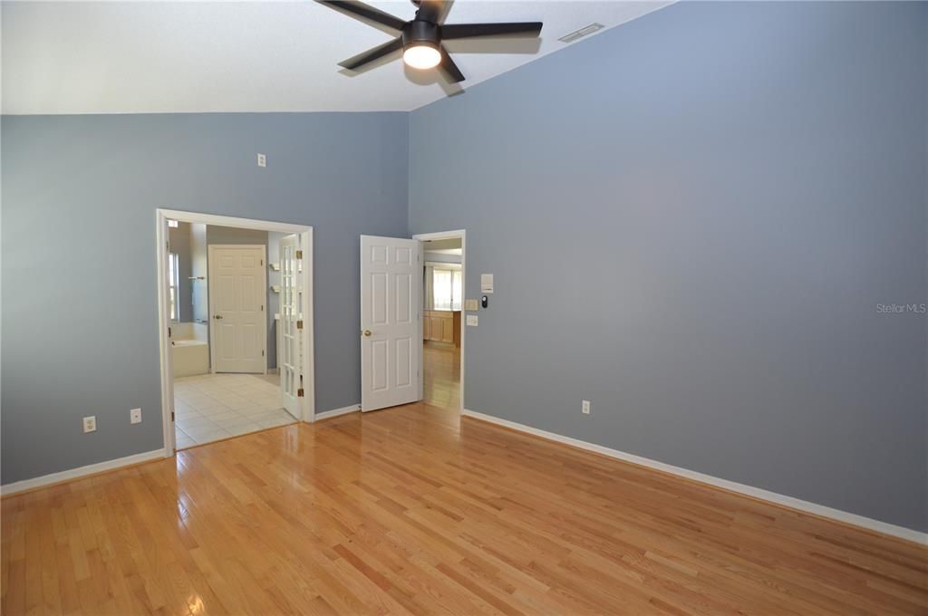 待售: $319,000 (3 贝兹, 2 浴室, 1684 平方英尺)