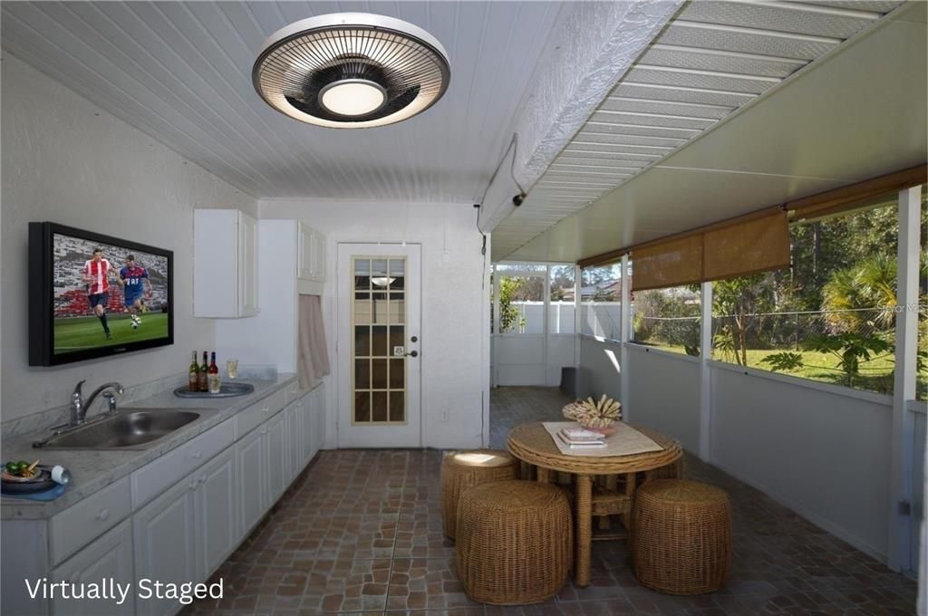 待售: $319,000 (3 贝兹, 2 浴室, 1684 平方英尺)