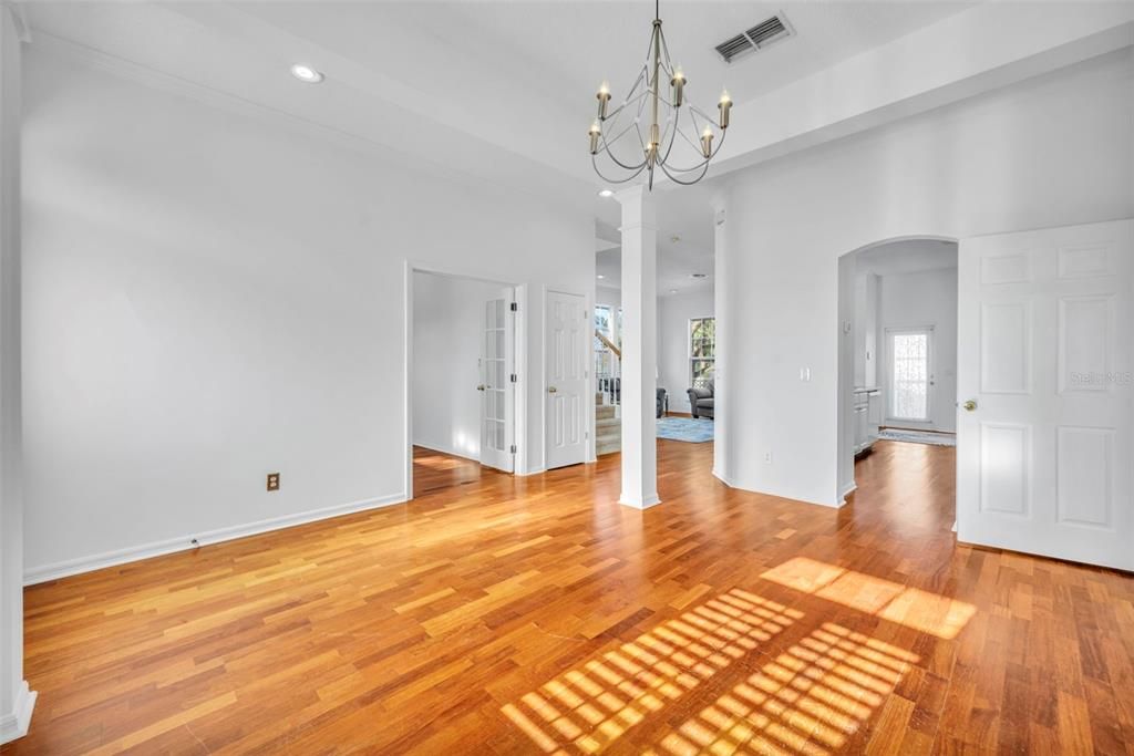 For Sale: $699,900 (4 beds, 2 baths, 2035 Square Feet)