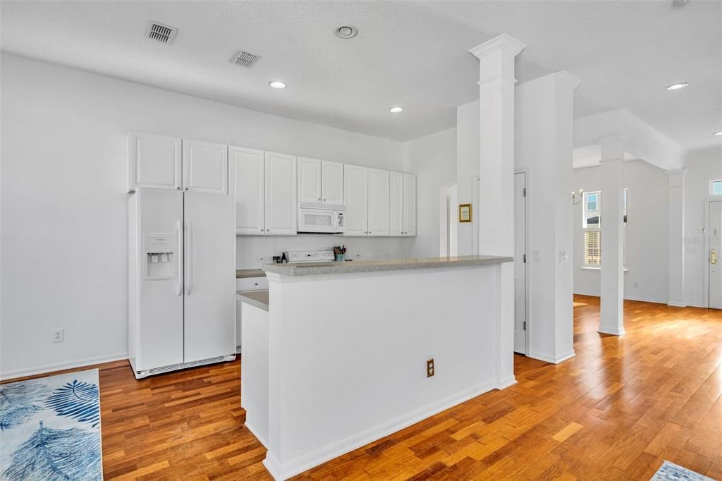 For Sale: $699,900 (4 beds, 2 baths, 2035 Square Feet)