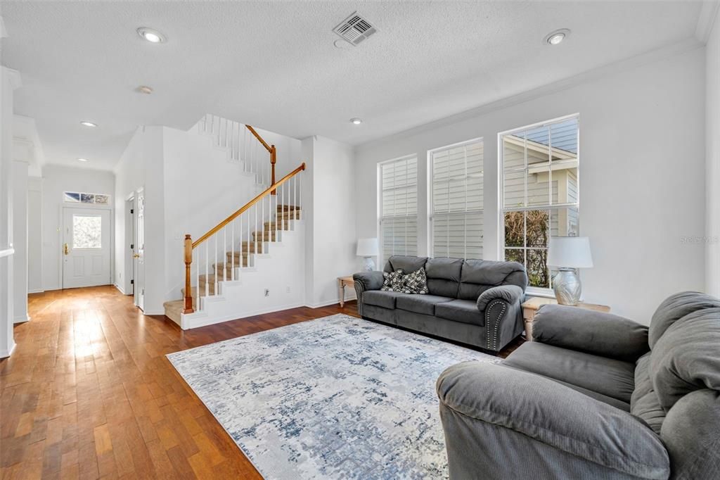 For Sale: $699,900 (4 beds, 2 baths, 2035 Square Feet)