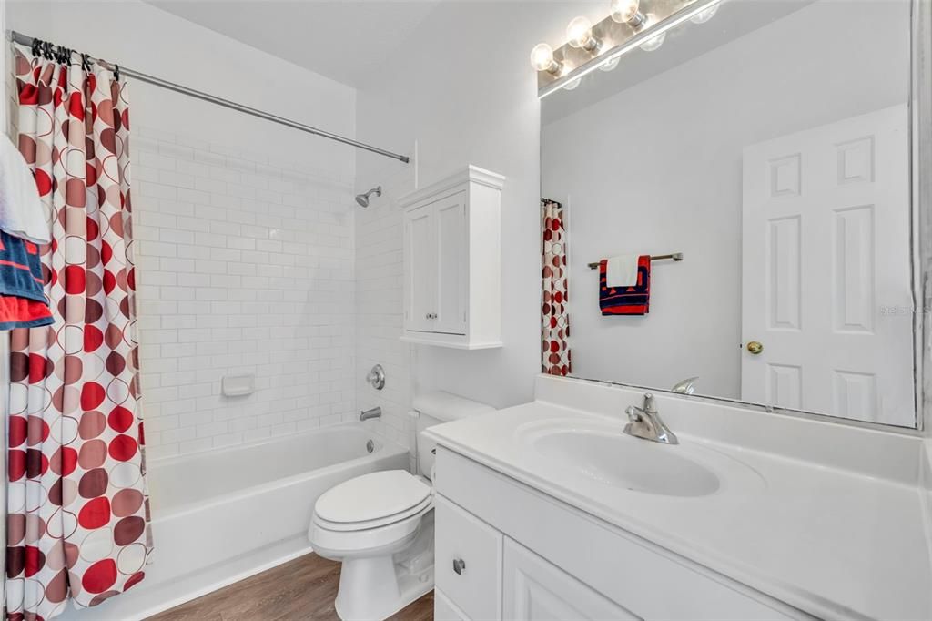 For Sale: $699,900 (4 beds, 2 baths, 2035 Square Feet)