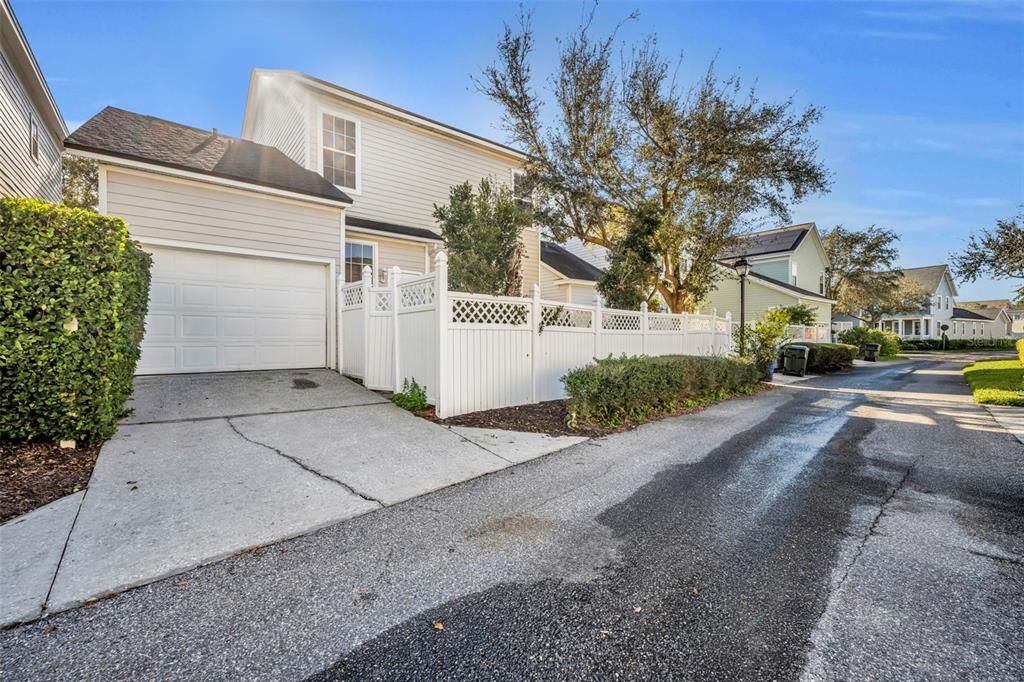 For Sale: $699,900 (4 beds, 2 baths, 2035 Square Feet)