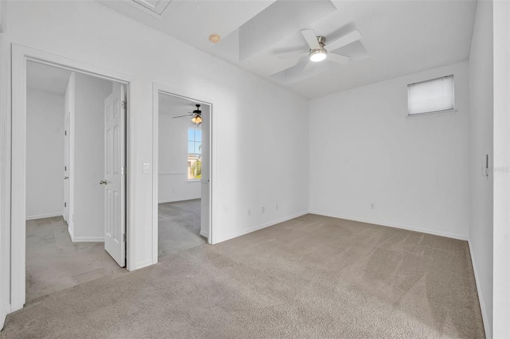 For Sale: $699,900 (4 beds, 2 baths, 2035 Square Feet)