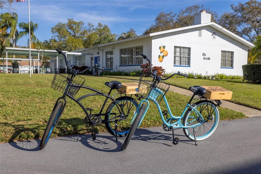 На продажу: $149,900 (2 спален, 1 ванн, 935 Квадратных фут)