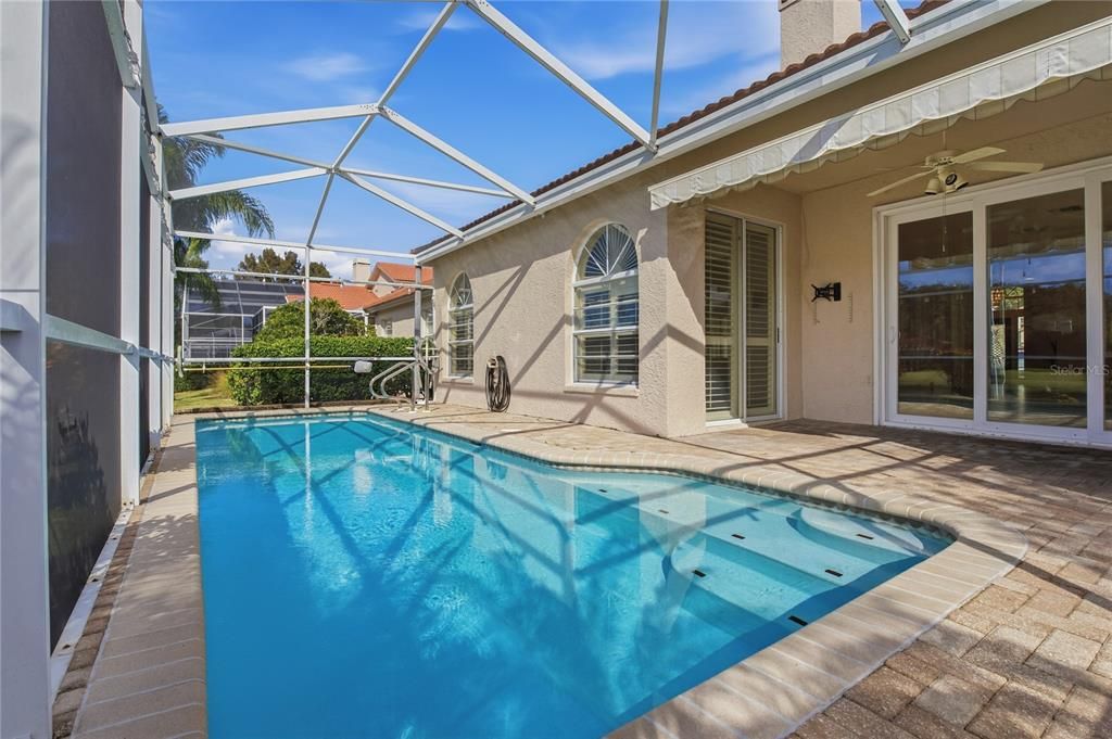 En Venta: $545,000 (3 camas, 2 baños, 1971 Pies cuadrados)