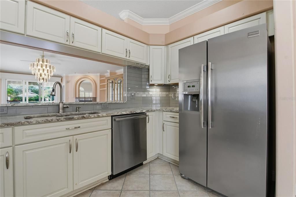 En Venta: $545,000 (3 camas, 2 baños, 1971 Pies cuadrados)