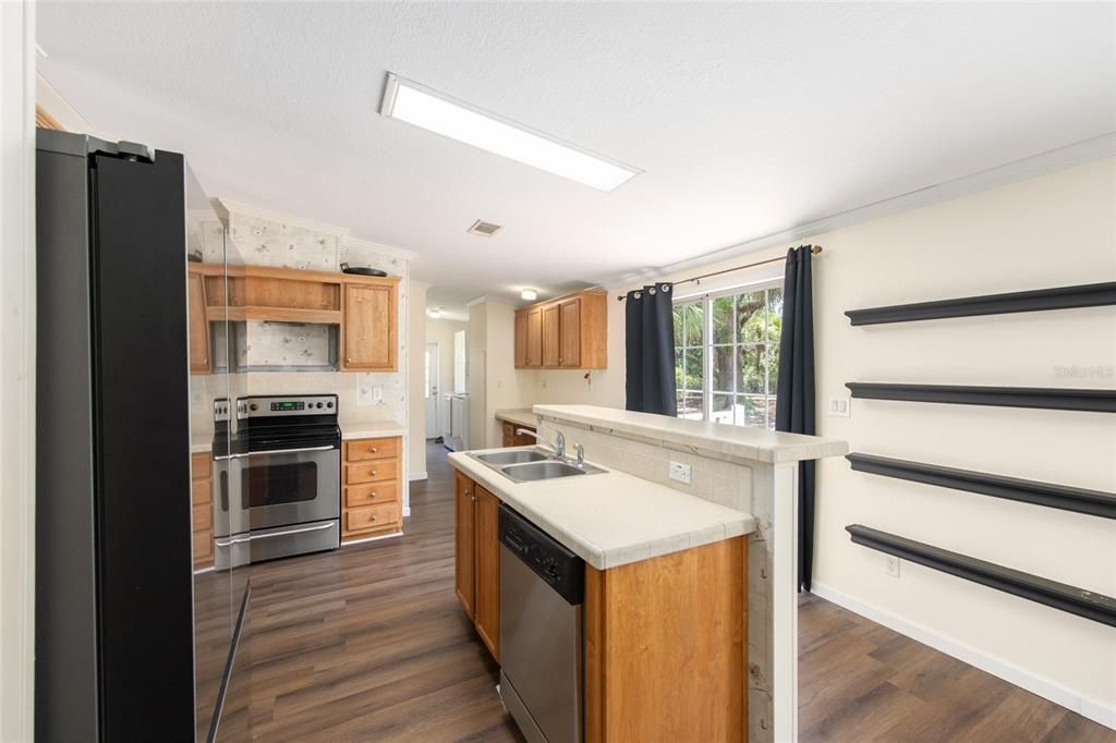 待售: $209,900 (3 贝兹, 2 浴室, 1512 平方英尺)