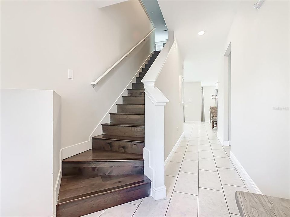 For Sale: $710,000 (5 beds, 5 baths, 2945 Square Feet)