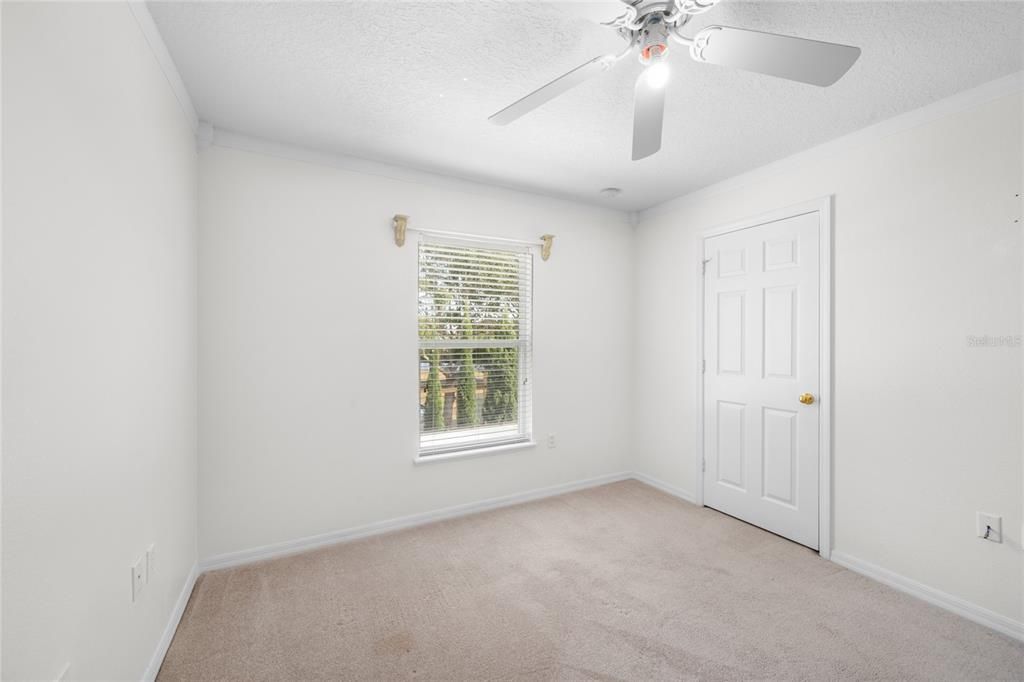 待售: $449,999 (5 贝兹, 3 浴室, 2320 平方英尺)