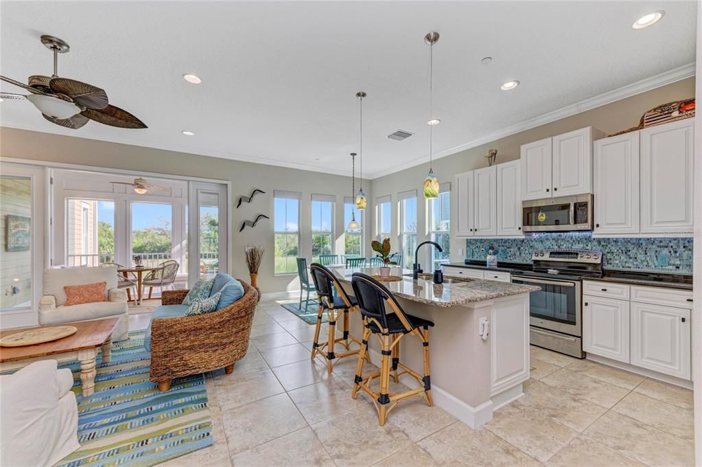 For Sale: $899,000 (2 beds, 2 baths, 1616 Square Feet)