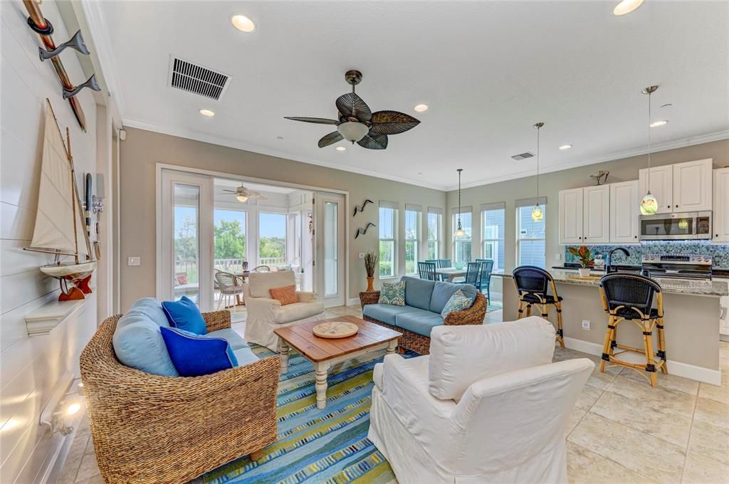 For Sale: $899,000 (2 beds, 2 baths, 1616 Square Feet)