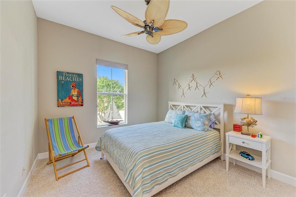 For Sale: $899,000 (2 beds, 2 baths, 1616 Square Feet)