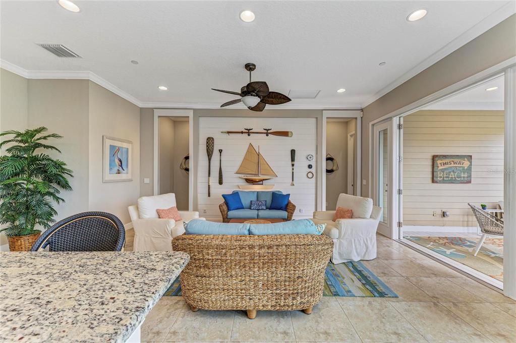 For Sale: $899,000 (2 beds, 2 baths, 1616 Square Feet)