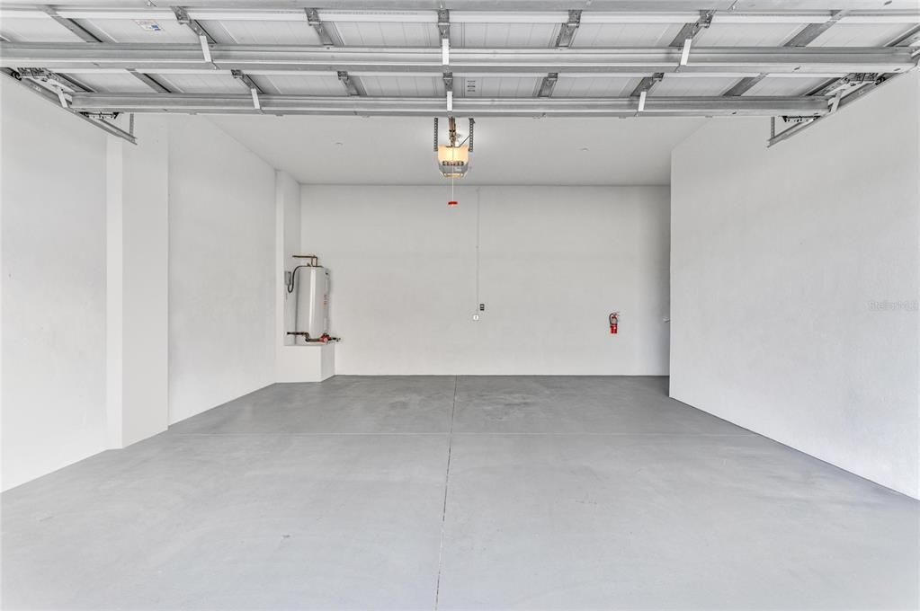 For Sale: $899,000 (2 beds, 2 baths, 1616 Square Feet)