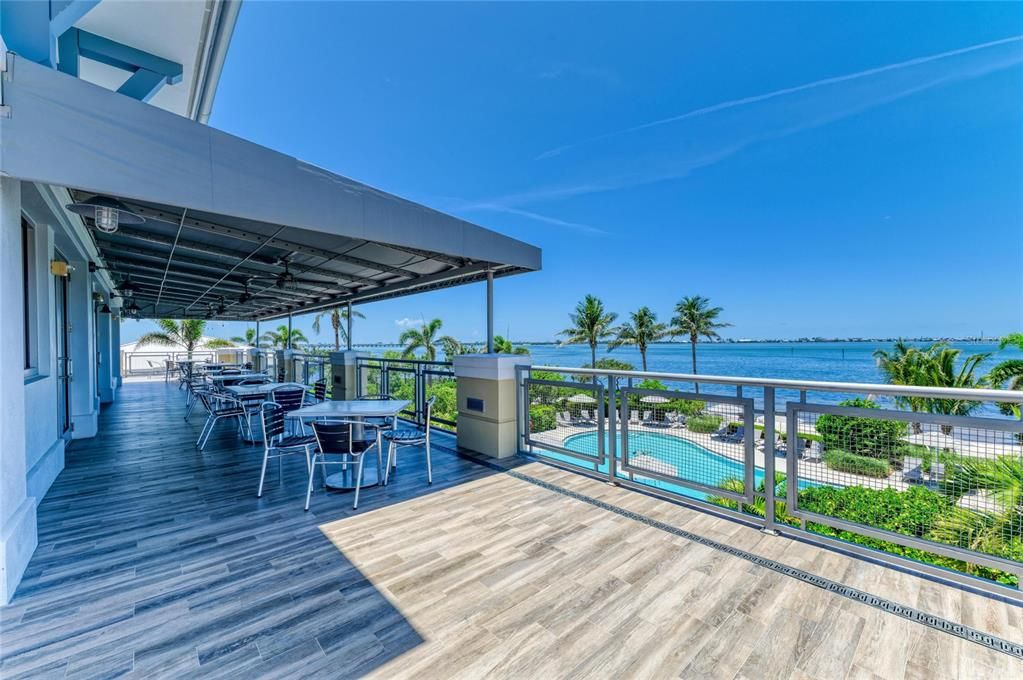 For Sale: $899,000 (2 beds, 2 baths, 1616 Square Feet)