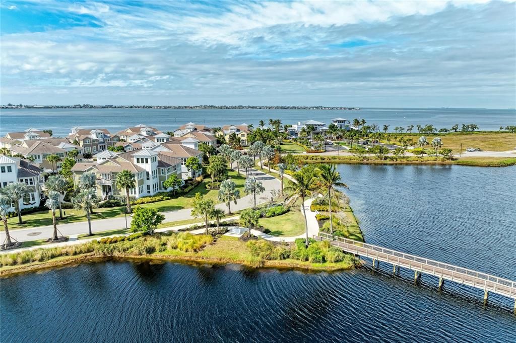 For Sale: $899,000 (2 beds, 2 baths, 1616 Square Feet)