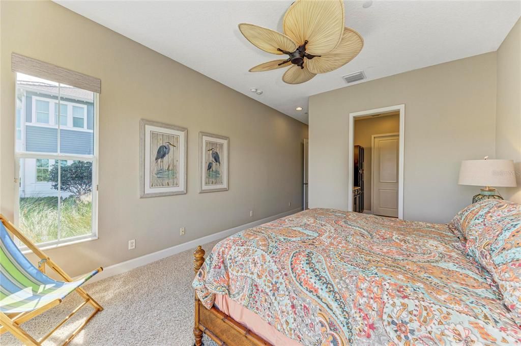 For Sale: $899,000 (2 beds, 2 baths, 1616 Square Feet)