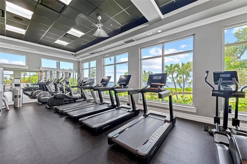 For Sale: $899,000 (2 beds, 2 baths, 1616 Square Feet)