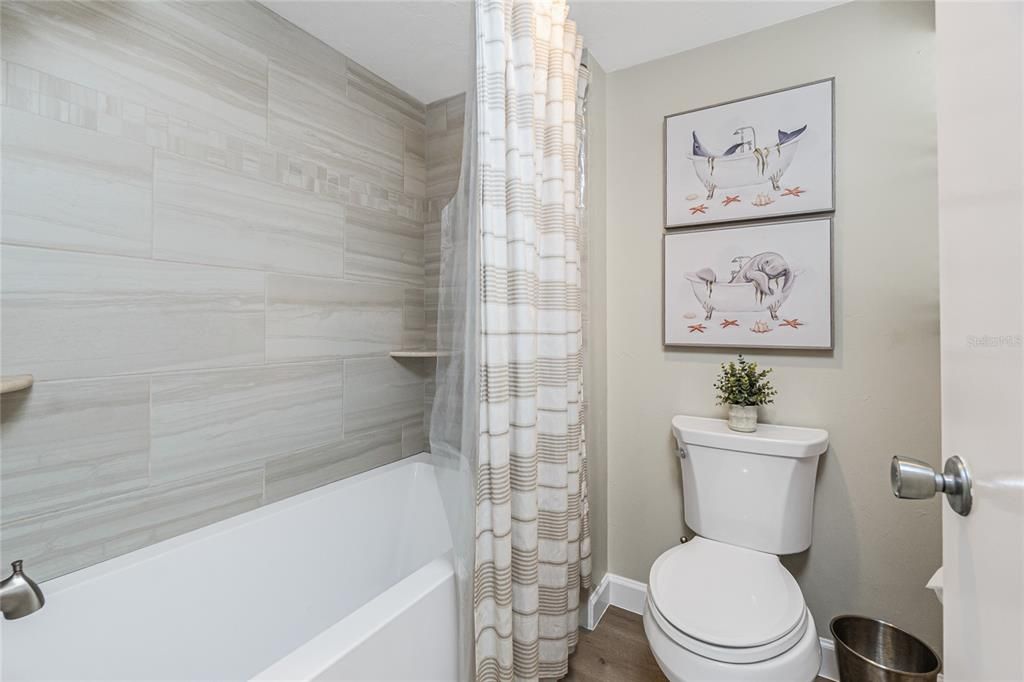 En Venta: $589,900 (2 camas, 2 baños, 1161 Pies cuadrados)