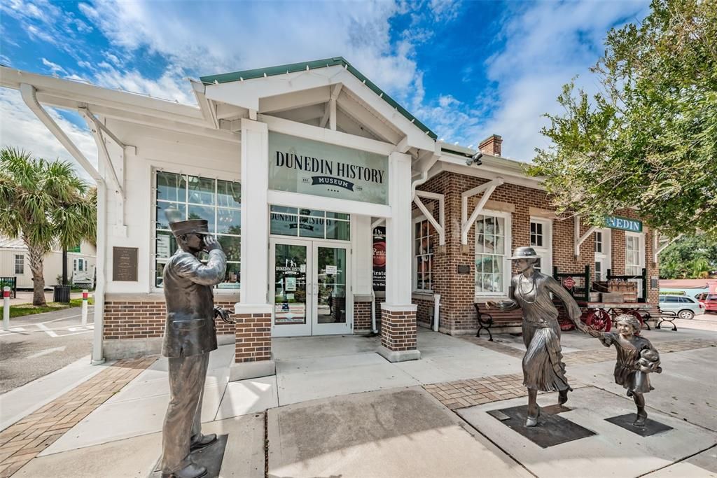 En Venta: $399,000 (3 camas, 2 baños, 1216 Pies cuadrados)