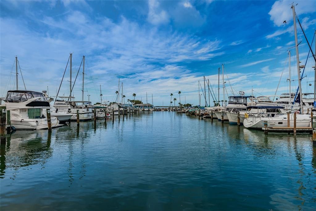 En Venta: $399,000 (3 camas, 2 baños, 1216 Pies cuadrados)