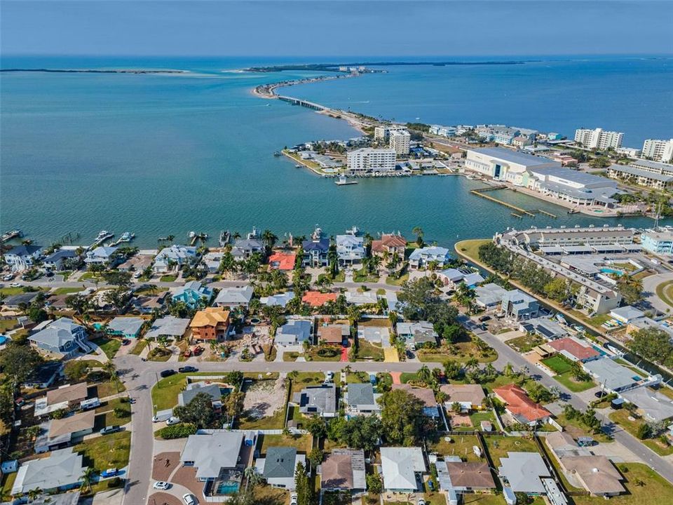 En Venta: $399,000 (3 camas, 2 baños, 1216 Pies cuadrados)