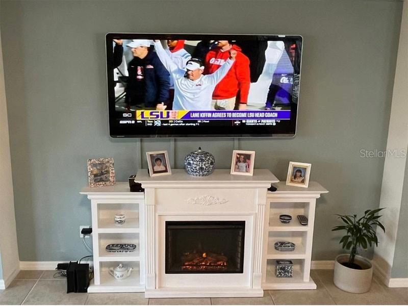 На продажу: $499,900 (4 спален, 3 ванн, 2403 Квадратных фут)