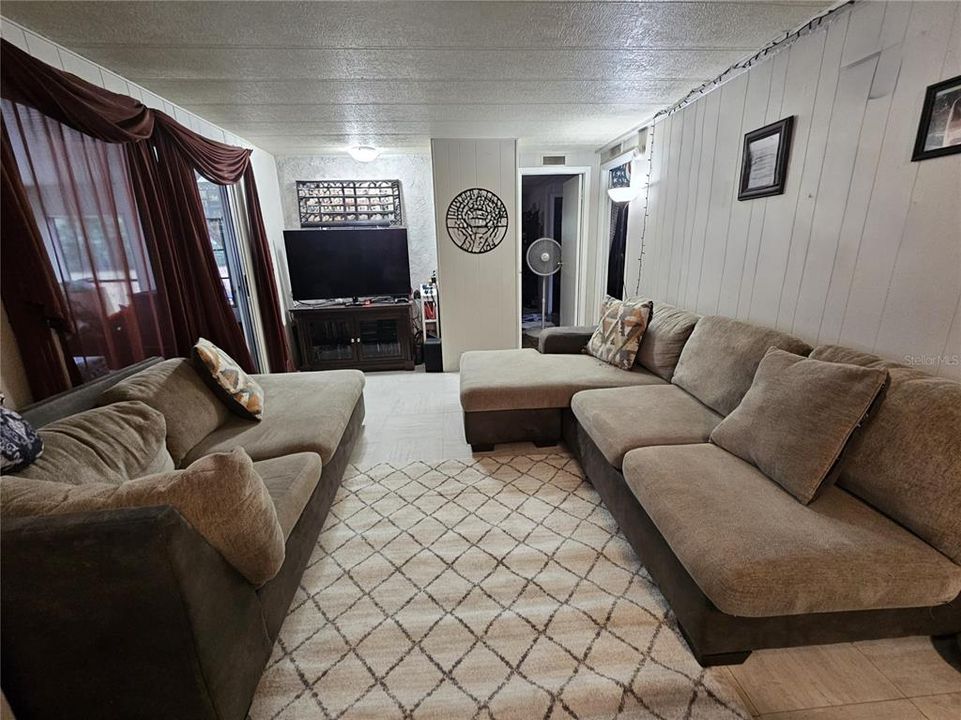 For Sale: $249,500 (3 beds, 0 baths, 1344 Square Feet)