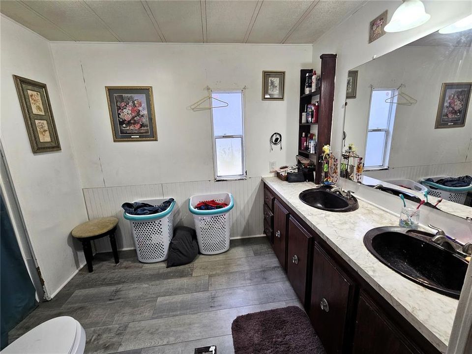 For Sale: $249,500 (3 beds, 0 baths, 1344 Square Feet)