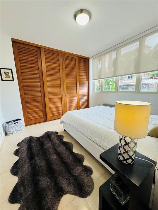 出租: $4,000 (3 贝兹, 2 浴室, 1835 平方英尺)