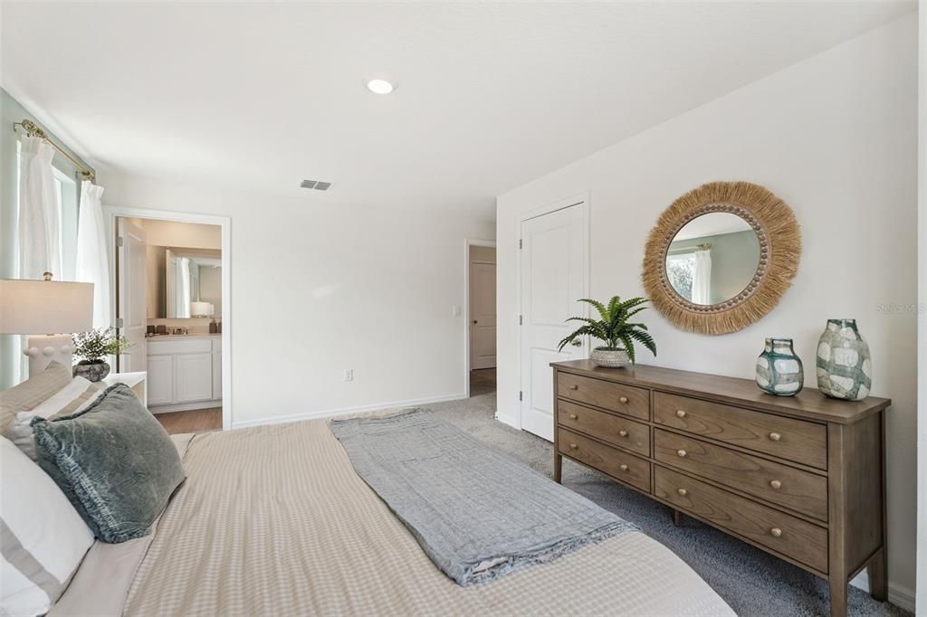 For Sale: $328,990 (3 beds, 2 baths, 1463 Square Feet)