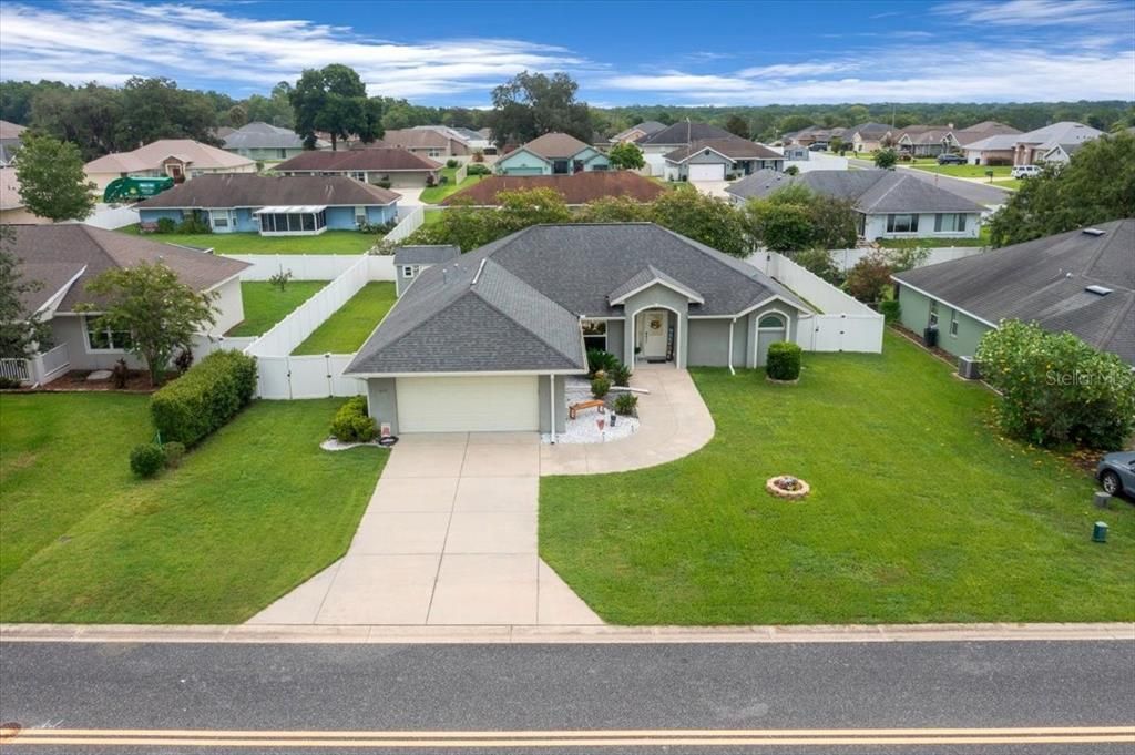 For Sale: $365,000 (3 beds, 2 baths, 2223 Square Feet)