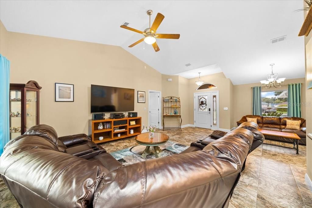 For Sale: $365,000 (3 beds, 2 baths, 2223 Square Feet)