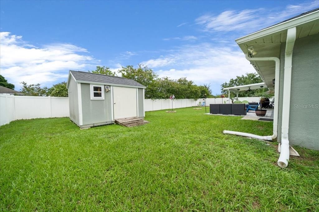 For Sale: $365,000 (3 beds, 2 baths, 2223 Square Feet)