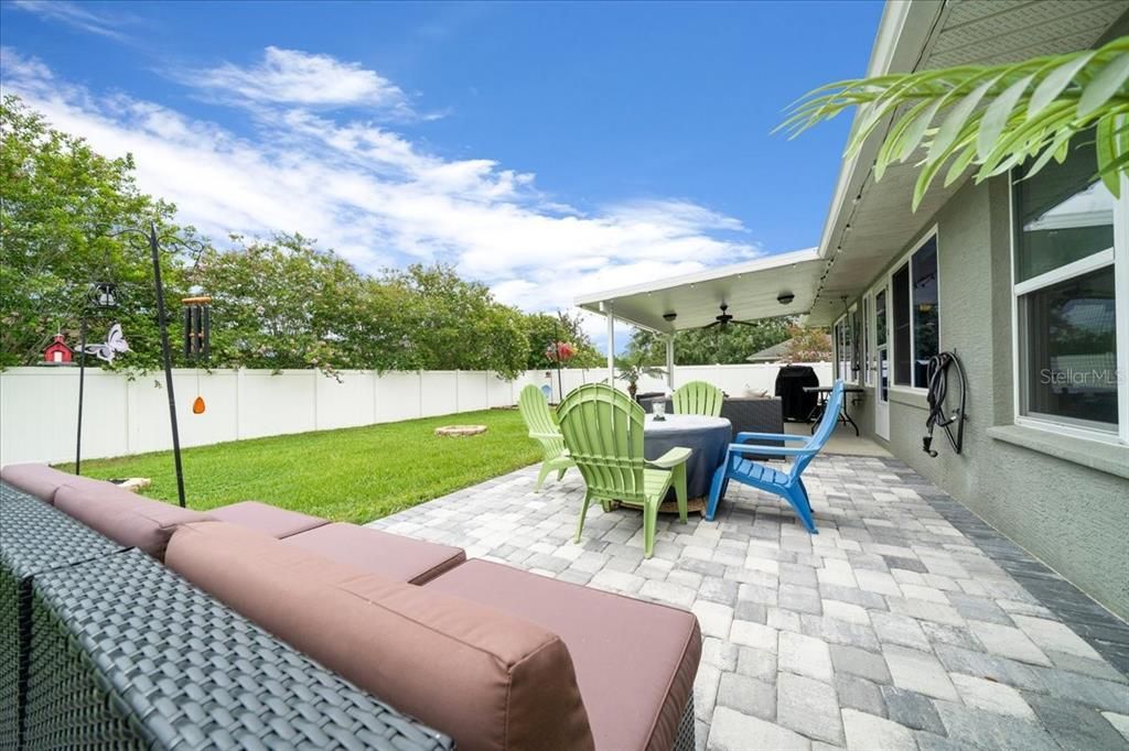 For Sale: $365,000 (3 beds, 2 baths, 2223 Square Feet)