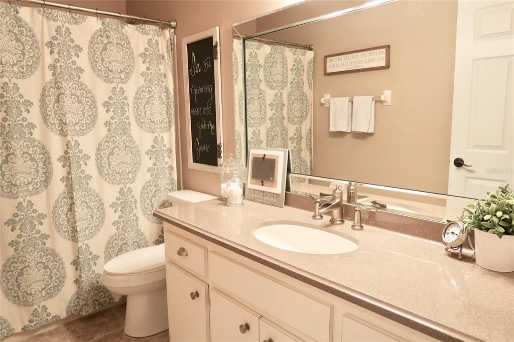 En Venta: $239,500 (2 camas, 2 baños, 1106 Pies cuadrados)